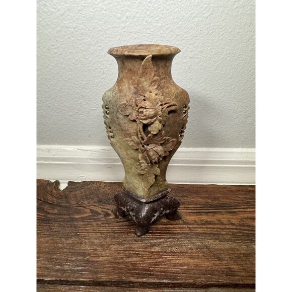 Vintage Carved Soapstone Vase 8” Pedestal Floral Relief Asian Boho MCM Eclectic - Picture 2 of 13